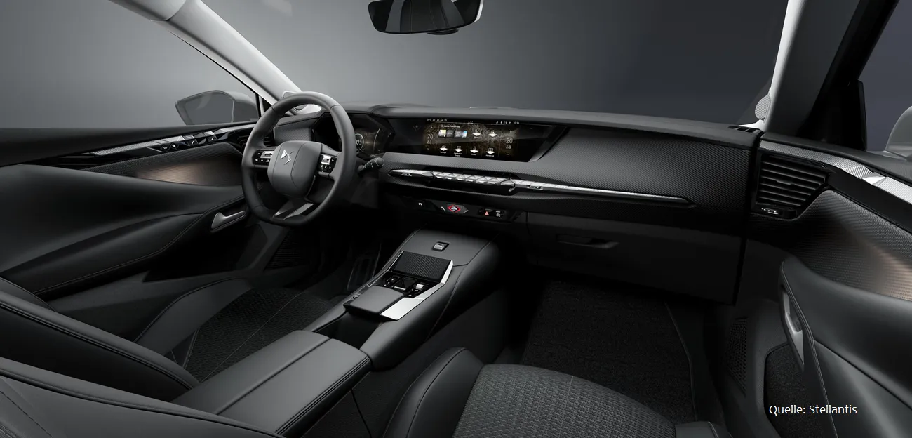 DS N°4 E-Tense bestellbar ab 45.900 Euro interieur INSTADRIVE ecarso