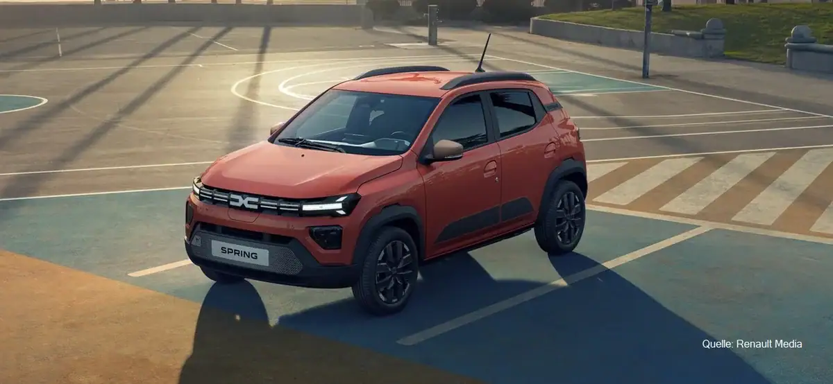 Dacia Spring Elektro Facelift 2025 Front INSTADRIVE ecarso Dacia Spring Elektro Facelift 2025 Front INSTADRIVE ecarso