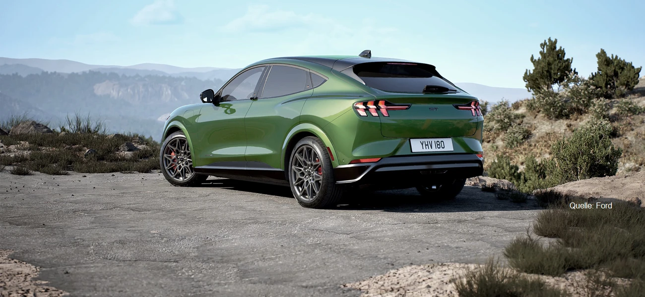 Ford Mustang Mach-E 93,8 % Akku im Gebrauchtwagentest Heck INSTADRIVE ecarso