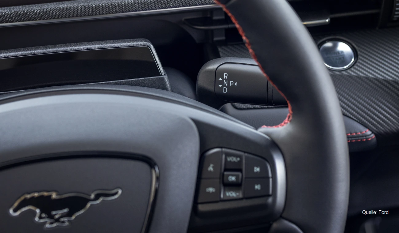 Ford Mustang Mach-E 93,8 % Akku im Gebrauchtwagentest INSTADRIVE ecarso