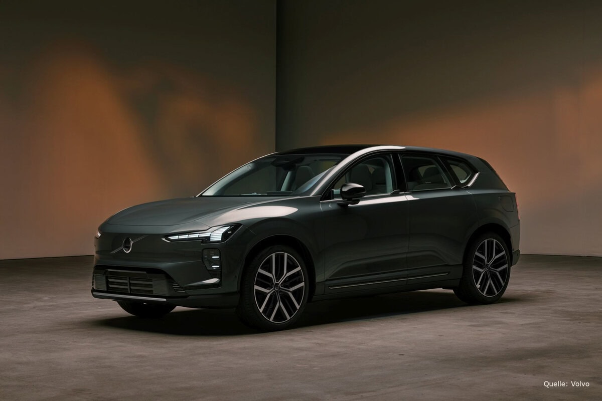 Volvo EX60 Weltpremiere INSTADRIVE