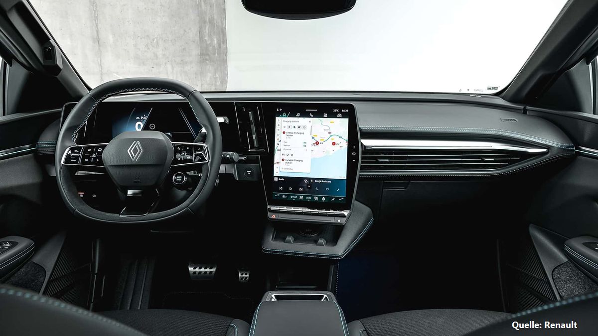 Renault Megane Electric Facelift 2026 Cockpit INSTADRIVE ecarso